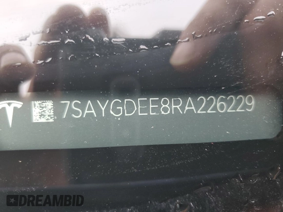 2024 Tesla Model Y Long Range с VIN 7SAYGDEE8RA226229, выставлен на аукционе Copart как лот 56722755 с пробегом Не указан миль и Списание • Salvage title. История ставок и продаж доступна на DreamBid. Изображение 13.