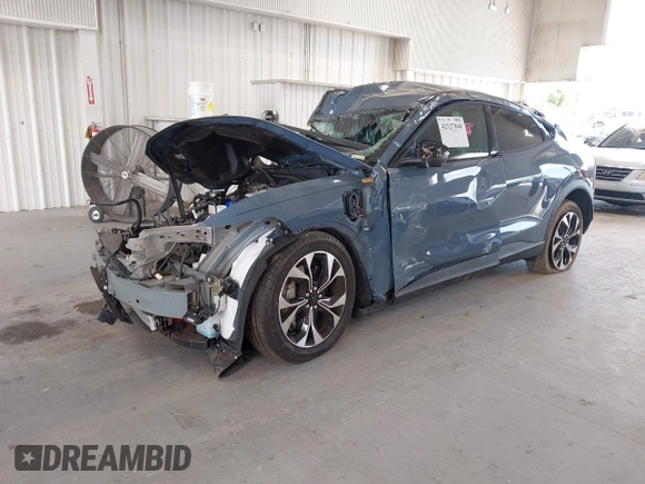 2024 Ford Mustang Mach-E Select с VIN 3FMTK1R47RMA27687, выставлен на аукционе IAAI как лот 42327040 с пробегом 6 811 миль миль и . История ставок и продаж доступна на DreamBid. Изображение 18.