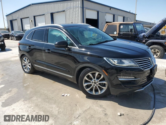 2017 Lincoln MKC Select z VIN 5LMCJ2C94HUL12397, wystawiony jako Copart lot #52174715 z przebiegiem 151 776 mil mil oraz Szkoda całkowita • Salvage title. Historia ofert i sprzedaży dostępna na DreamBid. Obrazek 4.