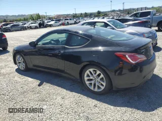 2013 Hyundai Genesis Coupe Premium z VIN KMHHT6KD7DU099360, wystawiony jako Copart lot #56168185 z przebiegiem 121 118 mil mil oraz Szkody całkowita. Historia ofert i sprzedaży dostępna na DreamBid. Obrazek 2.