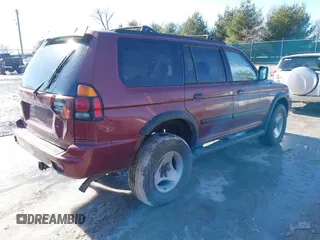 2000 Mitsubishi Montero Sport LS with VIN JA4MT31H0YP807355, listed as a IAAI auction lot 41430630 with 263,412 mi miles. Bid and sale history available at carsss.com. Image 4.