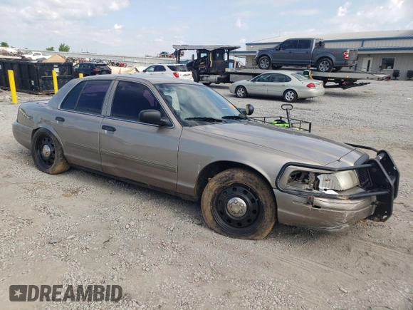 2010 Ford Police Interceptor z VIN 2FABP7BV4AX129017, wystawiony jako Copart lot #56814735 z przebiegiem Nie podano mil oraz Szkoda całkowita • Salvage title. Historia ofert i sprzedaży dostępna na DreamBid. Obrazek 4.