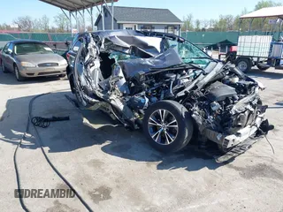 2019 Toyota Highlander LE with VIN 5TDBZRFH7KS960495, listed as a IAAI auction lot 41981475 with Not provided miles and . Bid and sale history available at DreamBid. Image 1.