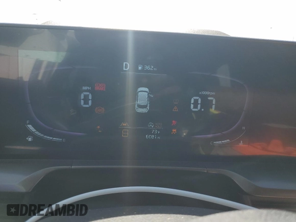 2025 Kia Telluride S z VIN 5XYP6DGC3SG589210, wystawiony jako Copart lot #54527135 z przebiegiem 6 081 mil mil oraz Nie do naprawy • Non repairable. Historia ofert i sprzedaży dostępna na DreamBid. Obrazek 9.