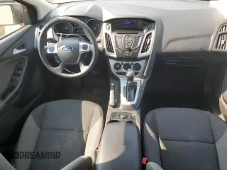 2014 Ford Focus SE z VIN 1FADP3K29EL206670, wystawiony jako Copart lot #59389465 z przebiegiem 132 576 mil mil oraz Szkoda całkowita • Salvage title. Historia ofert i sprzedaży dostępna na DreamBid. Obrazek 8.