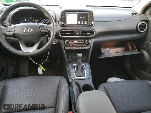 2020 Hyundai Kona Ultimate with VIN KM8K5CA57LU449500, listed as a Copart auction lot 68497752 with 10,106 mi miles. Bid and sale history available at carsss.com. Image 8.