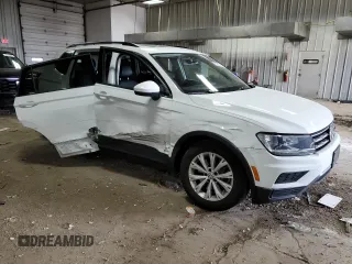 2019 Volkswagen Tiguan SE with VIN 3VV2B7AX7KM030489, listed as a Copart auction lot 52227895 with 58,446 mi miles and Salvage Title. Bid and sale history available at DreamBid. Image 4.