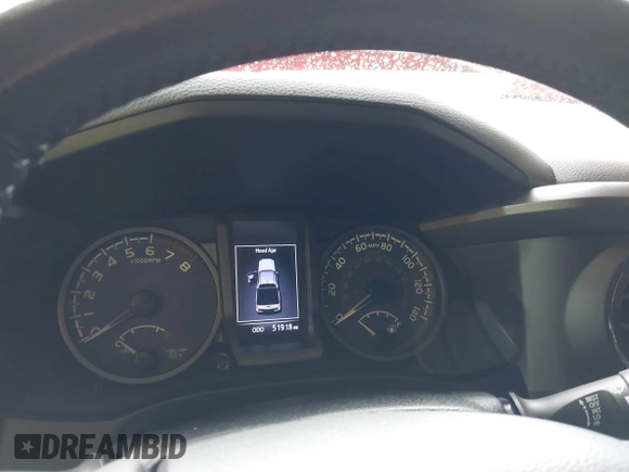 2019 Toyota Tacoma SR z VIN 3TMCZ5AN5KM220079, wystawiony jako IAAI lot #41856695 z przebiegiem 51 918 mil mil oraz . Historia ofert i sprzedaży dostępna na DreamBid. Obrazek 7.
