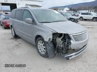 2014 Chrysler Town & Country Touring z VIN 2C4RC1BG8ER218358, wystawiony jako IAAI lot #41412291 z przebiegiem 142 403 mil mil oraz . Historia ofert i sprzedaży dostępna na DreamBid. Obrazek 6.