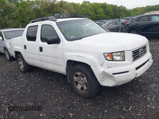 2008 Honda Ridgeline RT with VIN 2HJYK16258H535176, listed as a IAAI auction lot 42268879 with Not provided miles and . Bid and sale history available at DreamBid. Image 1.