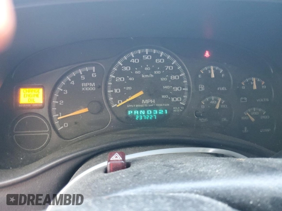 2000 Chevrolet Tahoe LS with VIN 1GNEK13T2YJ203710, listed as a Copart auction lot 57302495 with 237,227 mi miles and Salvage title. Bid and sale history available at DreamBid. Image 9.
