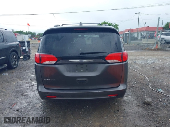 2020 Chrysler Voyager LXi z VIN 2C4RC1DG8LR197537, wystawiony jako IAAI lot #42363819 z przebiegiem 163 779 mil mil oraz . Historia ofert i sprzedaży dostępna na DreamBid. Obrazek 16.