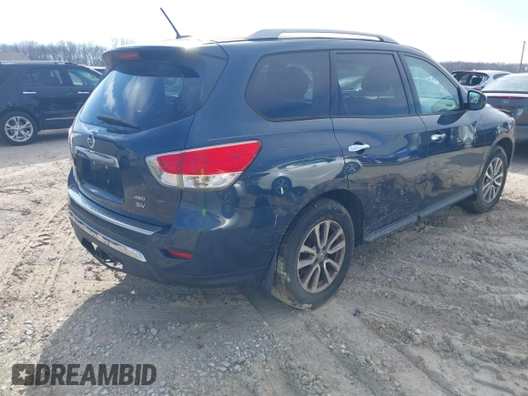2014 Nissan Pathfinder Platinum with VIN 5N1AR2MM8EC685563, listed as a IAAI auction lot 41709443 with 139,155 mi miles and . Bid and sale history available at DreamBid. Image 4.