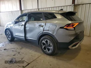 2024 Kia Sportage LX with VIN KNDPUCDF8R7276062, listed as a Copart auction lot 49069565 with 3,900 mi miles and Salvage Title. Bid and sale history available at DreamBid. Image 2.