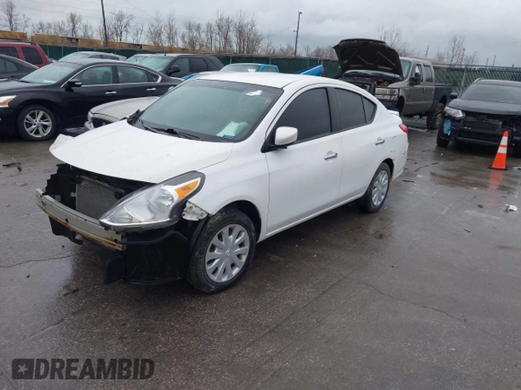 2018 Nissan Versa SV with VIN 3N1CN7AP0JL877856, listed as a IAAI auction lot 41056511 with 92,454 mi miles. Bid and sale history available at carsss.com. Image 2.