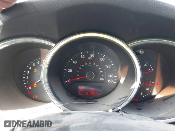 2011 Kia Sorento LX with VIN 5XYKTDA24BG079158, listed as a IAAI auction lot 42142191 with 191,687 mi miles. Bid and sale history available at carsss.com. Image 7.