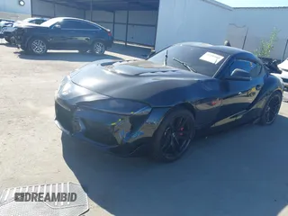 2021 Toyota GR Supra 3.0 with VIN WZ1DB0C01MW036730, listed as a IAAI auction lot 41289905 with 15,285 mi miles. Bid and sale history available at carsss.com. Image 2.