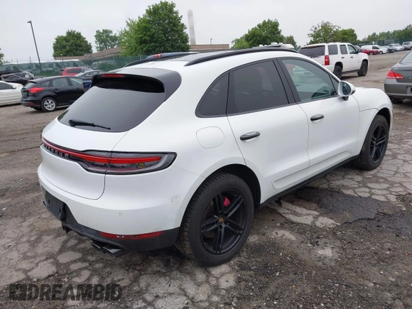 2020 Porsche Macan with VIN WP1AA2A50LLB05839, listed as a IAAI auction lot 42488259 with 62,447 mi miles and . Bid and sale history available at DreamBid. Image 4.