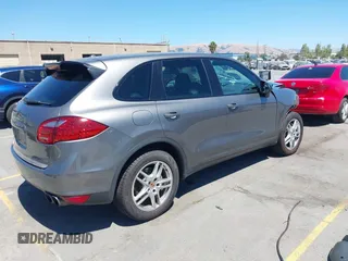2014 Porsche Cayenne S с VIN WP1AB2A29ELA55755, выставлен на аукционе IAAI как лот 42653023 с пробегом 119 560 миль миль и . История ставок и продаж доступна на DreamBid. Изображение 4.