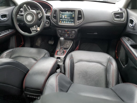 2017 Jeep Compass Trailhawk with VIN 3C4NJDDB2HT646693, listed as a Copart auction lot 58200235 with 62,765 mi miles and Salvage title. Bid and sale history available at DreamBid. Image 8.
