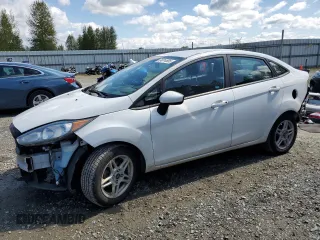 2018 Ford Fiesta SE z VIN 3FADP4BJ7JM114172, wystawiony jako Copart lot #54014805 z przebiegiem 66 828 mil mil oraz Szkody całkowita. Historia ofert i sprzedaży dostępna na DreamBid. Obrazek 1.