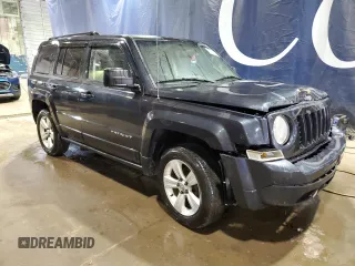 2014 Jeep Patriot Latitude with VIN 1C4NJRFB7ED884812, listed as a Copart auction lot 47580245 with 123,780 mi miles and Clean Title. Bid and sale history available at carsss.com. Image 4.