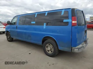 2005 Chevrolet Express Passenger with VIN 1GAHG39U351118043, listed as a Copart auction lot 70053224 with 264,381 mi miles and Clean title. Bid and sale history available at DreamBid. Image 2.