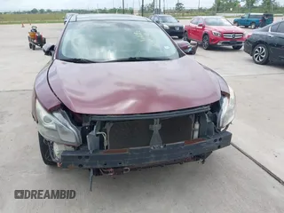 2009 Nissan Maxima SV with VIN 1N4AA51E89C841882, listed as a IAAI auction lot 42146151 with 132,425 mi miles and . Bid and sale history available at DreamBid. Image 6.