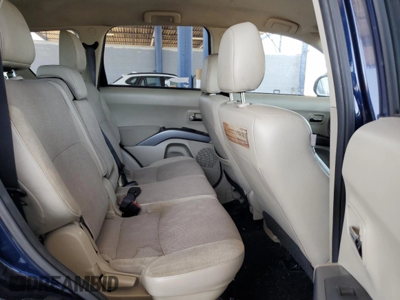 2011 Mitsubishi Outlander SE with VIN JA4AS3AW5BU032435, listed as a Copart auction lot 57163715 with 188,551 mi miles and Clean title. Bid and sale history available at DreamBid. Image 10.