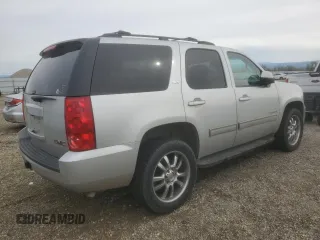 2011 GMC Yukon SLT with VIN 1GKS2CE01BR347367, listed as a Copart auction lot 49254985 with 221,780 mi miles and Clean Title. Bid and sale history available at carsss.com. Image 3.