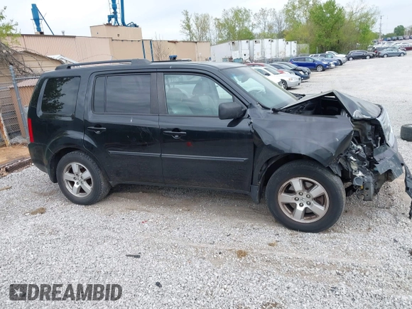 2011 Honda Pilot EX-L with VIN 5FNYF4H59BB039862, listed as a IAAI auction lot 42048218 with 174,102 mi miles and . Bid and sale history available at carsss.com. Image 13.