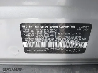 2024 Mitsubishi Outlander SE with VIN JA4J4VA89RZ063045, listed as a IAAI auction lot 41857314 with 17,708 mi miles. Bid and sale history available at carsss.com. Image 9.