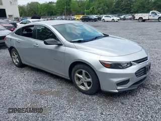 2016 Chevrolet Malibu LS z VIN 1G1ZB5ST1GF294448, wystawiony jako IAAI lot #42462807 z przebiegiem 131 698 mil mil oraz . Historia ofert i sprzedaży dostępna na DreamBid. Obrazek 1.