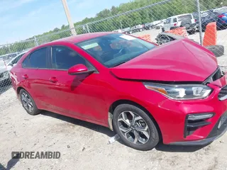 2021 Kia Forte LXS z VIN 3KPF24AD6ME303472, wystawiony jako IAAI lot #42069597 z przebiegiem 46 536 mil mil oraz . Historia ofert i sprzedaży dostępna na DreamBid. Obrazek 13.