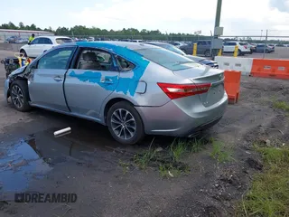 2016 Toyota Avalon Limited z VIN 4T1BK1EB7GU242074, wystawiony jako IAAI lot #42539359 z przebiegiem 37 736 mil mil oraz . Historia ofert i sprzedaży dostępna na DreamBid. Obrazek 3.