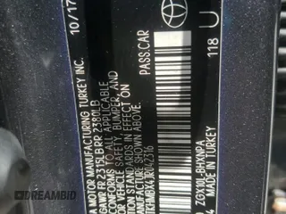 2018 Toyota C-HR XLE with VIN NMTKHMBX4JR042316, listed as a Copart auction lot 61789115 with 67,886 mi miles and Salvage title. Bid and sale history available at DreamBid. Image 13.