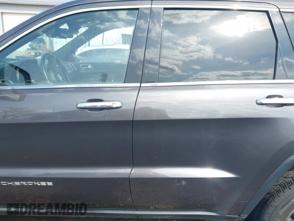 2014 Jeep Grand Cherokee Limited with VIN 1C4RJFBT4EC349957, listed as a IAAI auction lot 42118241 with 127,168 mi miles and . Bid and sale history available at DreamBid. Image 15.
