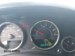 2017 Jeep Wrangler Unlimited Sport с VIN 1C4BJWDG6HL507706, выставлен на аукционе IAAI как лот 42529374 с пробегом 39 837 миль миль и . История ставок и продаж доступна на DreamBid. Изображение 7.
