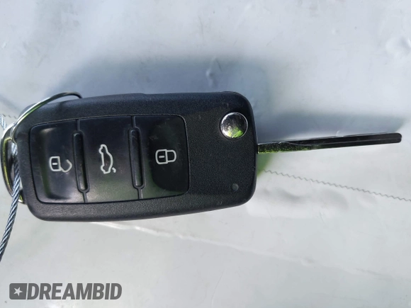 2011 Volkswagen GTI с VIN WVWGV7AJ7BW208893, выставлен на аукционе IAAI как лот 42256639 с пробегом 152 078 миль миль и . История ставок и продаж доступна на DreamBid. Изображение 11.