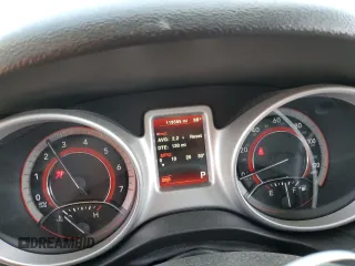2017 Dodge Journey SXT with VIN 3C4PDCBB5HT701487, listed as a Copart auction lot 58821045 with 118,585 mi miles and Salvage title. Bid and sale history available at DreamBid. Image 9.