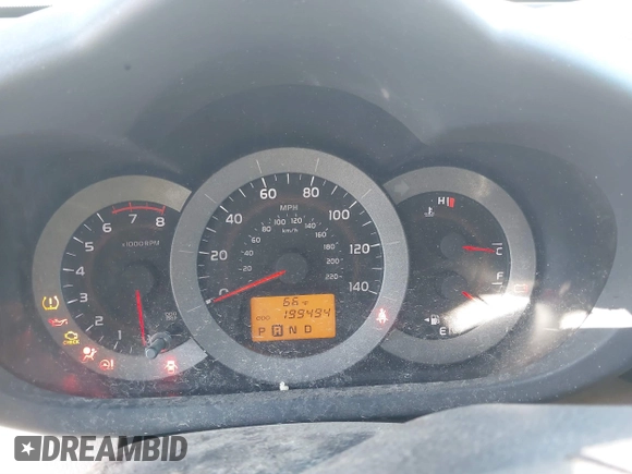 2009 Toyota RAV4 with VIN JTMZF33V09D013237, listed as a IAAI auction lot 40988064 with 199,494 mi miles. Bid and sale history available at carsss.com. Image 7.