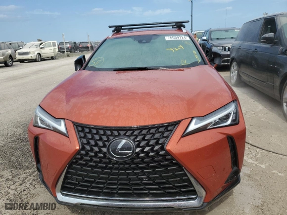 2020 Lexus UX with VIN JTHP3JBH7L2026407, listed as a Copart auction lot 76059724 with 34,108 mi miles and Non Repairable. Bid and sale history available at carsss.com. Image 5.