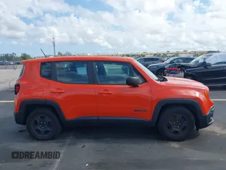 2017 Jeep Renegade Sport with VIN ZACCJAAB6HPF88556, listed as a IAAI auction lot 42687364 with 87,120 mi miles and . Bid and sale history available at DreamBid. Image 13.
