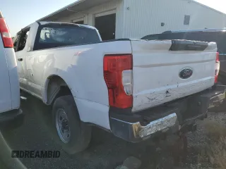 2024 Ford F-250 XL z VIN 1FT7W2BA1REC89162, wystawiony jako Copart lot #57609295 z przebiegiem Nie podano mil oraz Nie do naprawy • Non repairable. Historia ofert i sprzedaży dostępna na DreamBid. Obrazek 2.