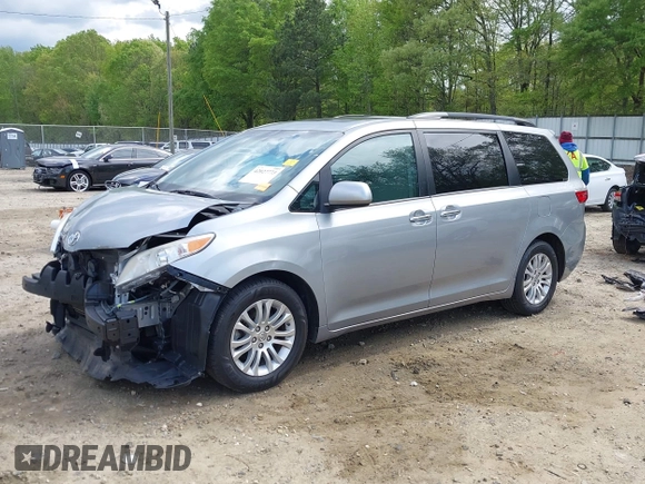 2017 Toyota Sienna XLE Auto Access Seat with VIN 5TDYZ3DC0HS845616, listed as a IAAI auction lot 42027773 with 89,108 mi miles and . Bid and sale history available at DreamBid. Image 18.