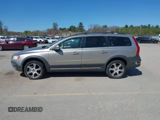 2012 Volvo XC70 T6 with VIN YV4902BZ1C1127334, listed as a IAAI auction lot 42140359 with 214,196 mi miles and . Bid and sale history available at DreamBid. Image 14.