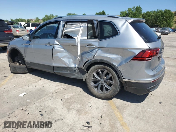 2022 Volkswagen Tiguan SE with VIN 3VV2B7AX9NM099219, listed as a Copart auction lot 63124545 with 39,860 mi miles and Salvage title. Bid and sale history available at DreamBid. Image 2.