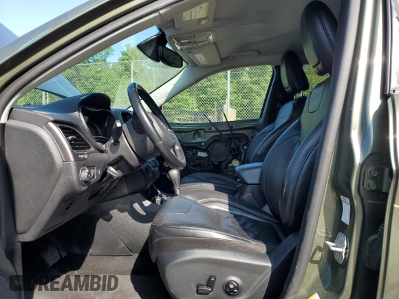 2020 Jeep Cherokee Limited with VIN 1C4PJMDX1LD587767, listed as a Copart auction lot 58844045 with 97,089 mi miles and Salvage title. Bid and sale history available at DreamBid. Image 7.