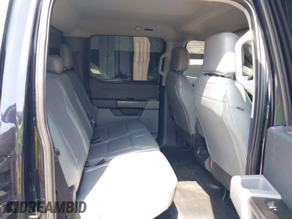 2021 Ford F-150 XL with VIN 1FTEW1CP4MFB99785, listed as a IAAI auction lot 41957599 with 39,307 mi miles and . Bid and sale history available at DreamBid. Image 8.
