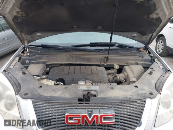 2011 GMC Acadia SLT1 with VIN 1GKKRRED8BJ418810, listed as a IAAI auction lot 41934989 with 179,299 mi miles. Bid and sale history available at carsss.com. Image 10.